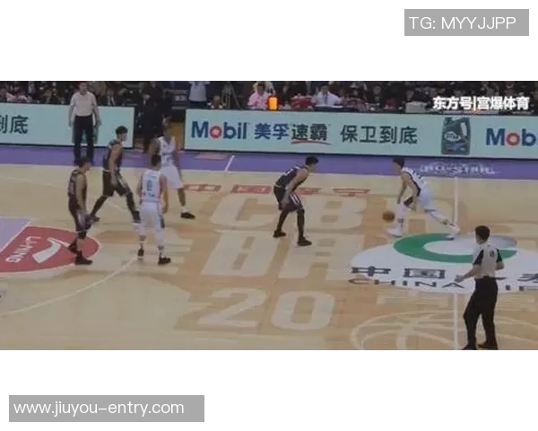 姚明从低谷中崛起的励志故事与奋斗精神的启示