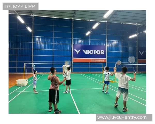 羽毛球专题：深入探讨成都羽毛球队默契配合与战术协作的成功之道