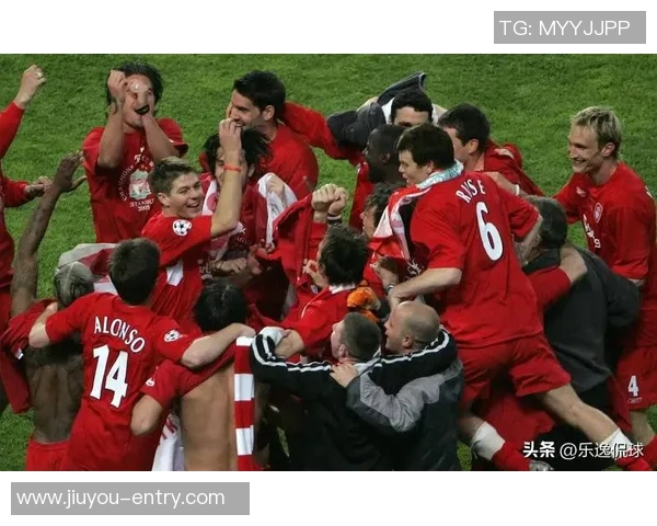 欧冠经典对决AC米兰惊天逆转曼联上演历史冷门之战