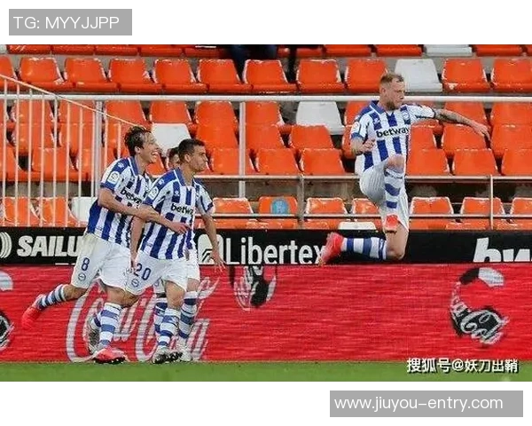 国王杯激战巴黎圣日耳曼大胜里昂五球逆转引发转会热议