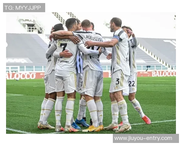 英超激战AC米兰狂胜尤文图斯乌龙球引发全场狂欢